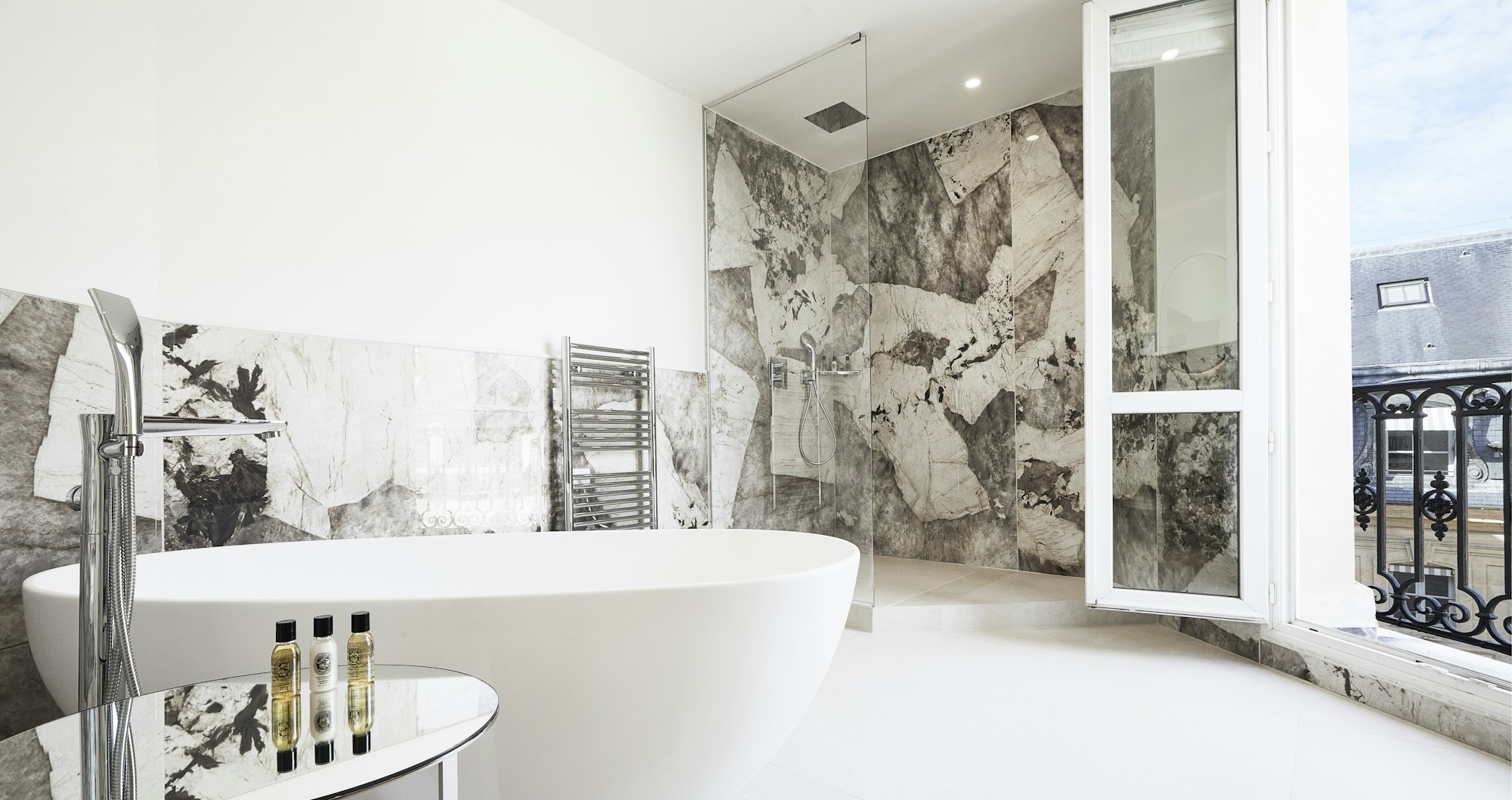 Suite - Bathroom