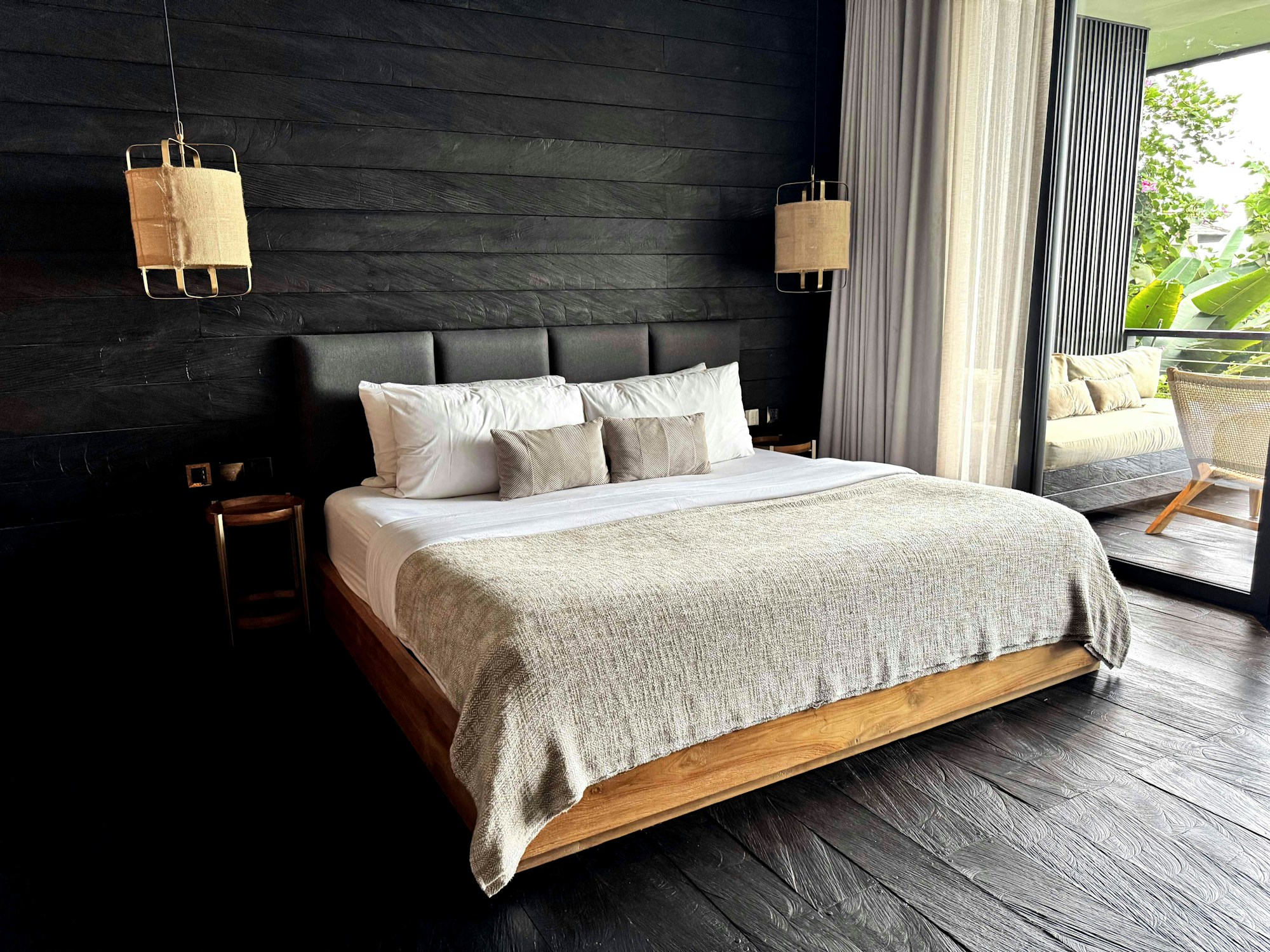 Premium 2-Bedroom Suite Cabin - Bedroom
