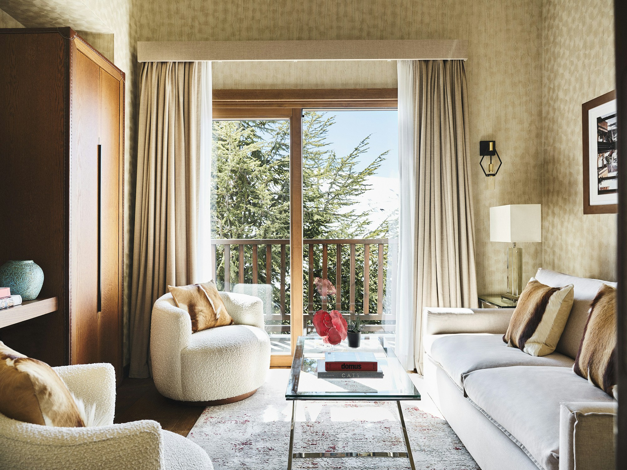 Maribel Grand Suite - Living Area