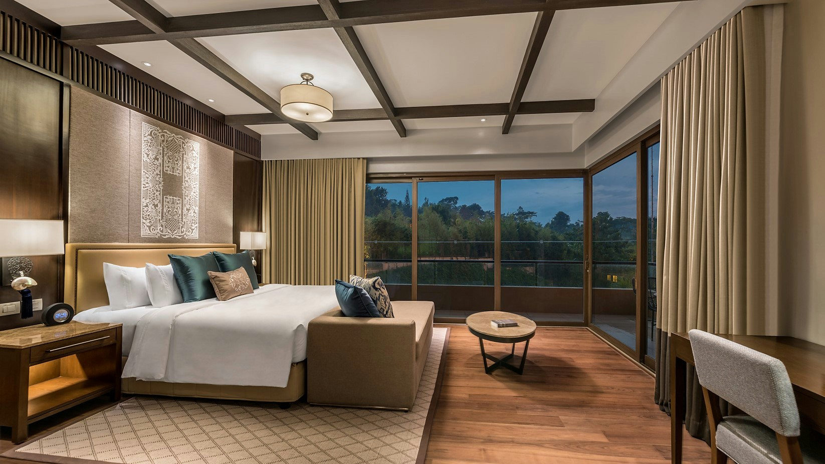 Anya Veranda Suite - Bedroom