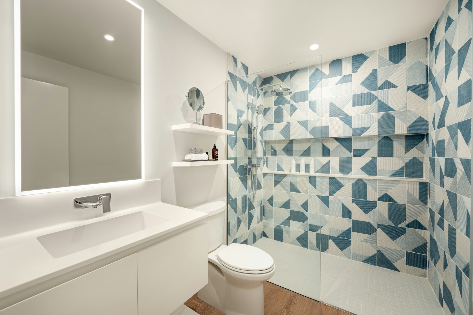 Dawn Rise Suite - Bathroom