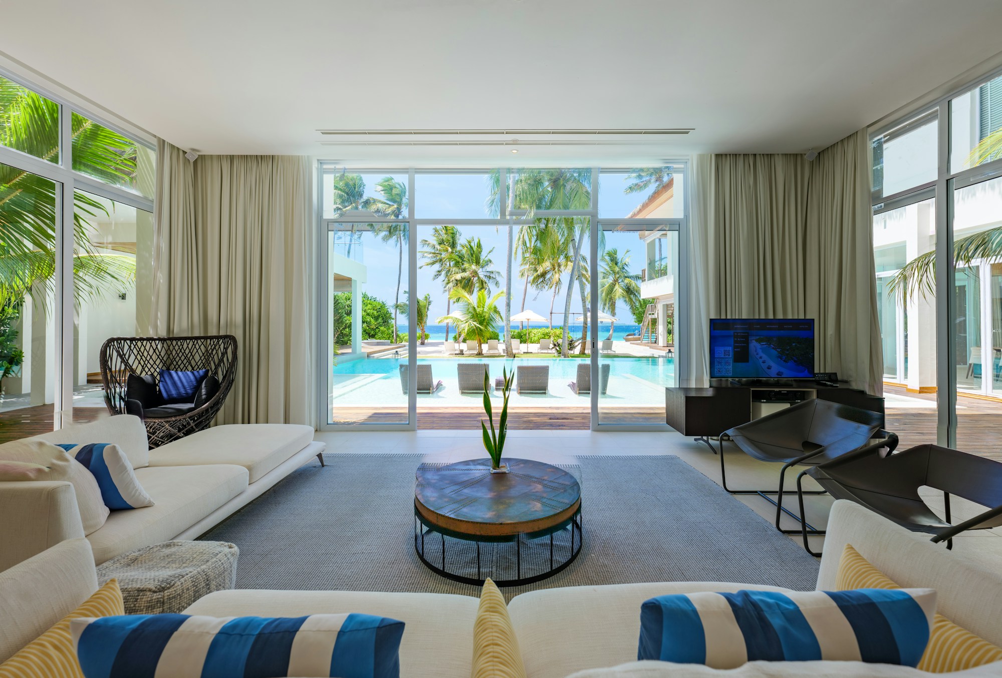 The Amilla Estate - Living Area