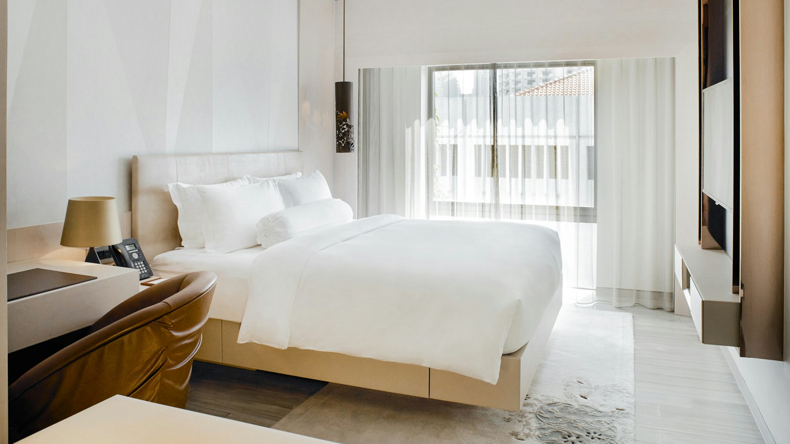 Habitat King - Bedroom