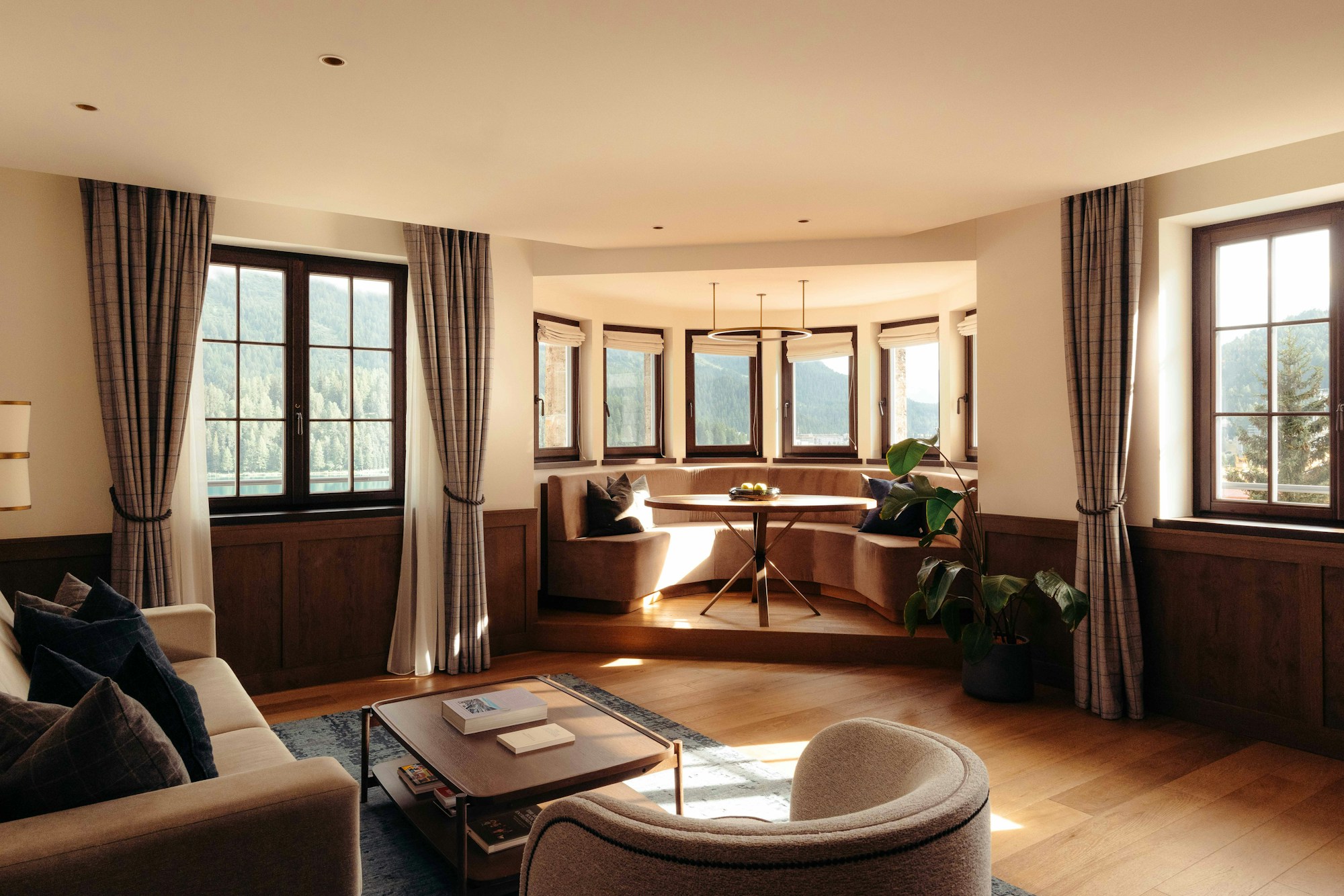 La Margna Corner Suite