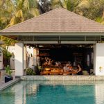 Swim-Up Pool Bar