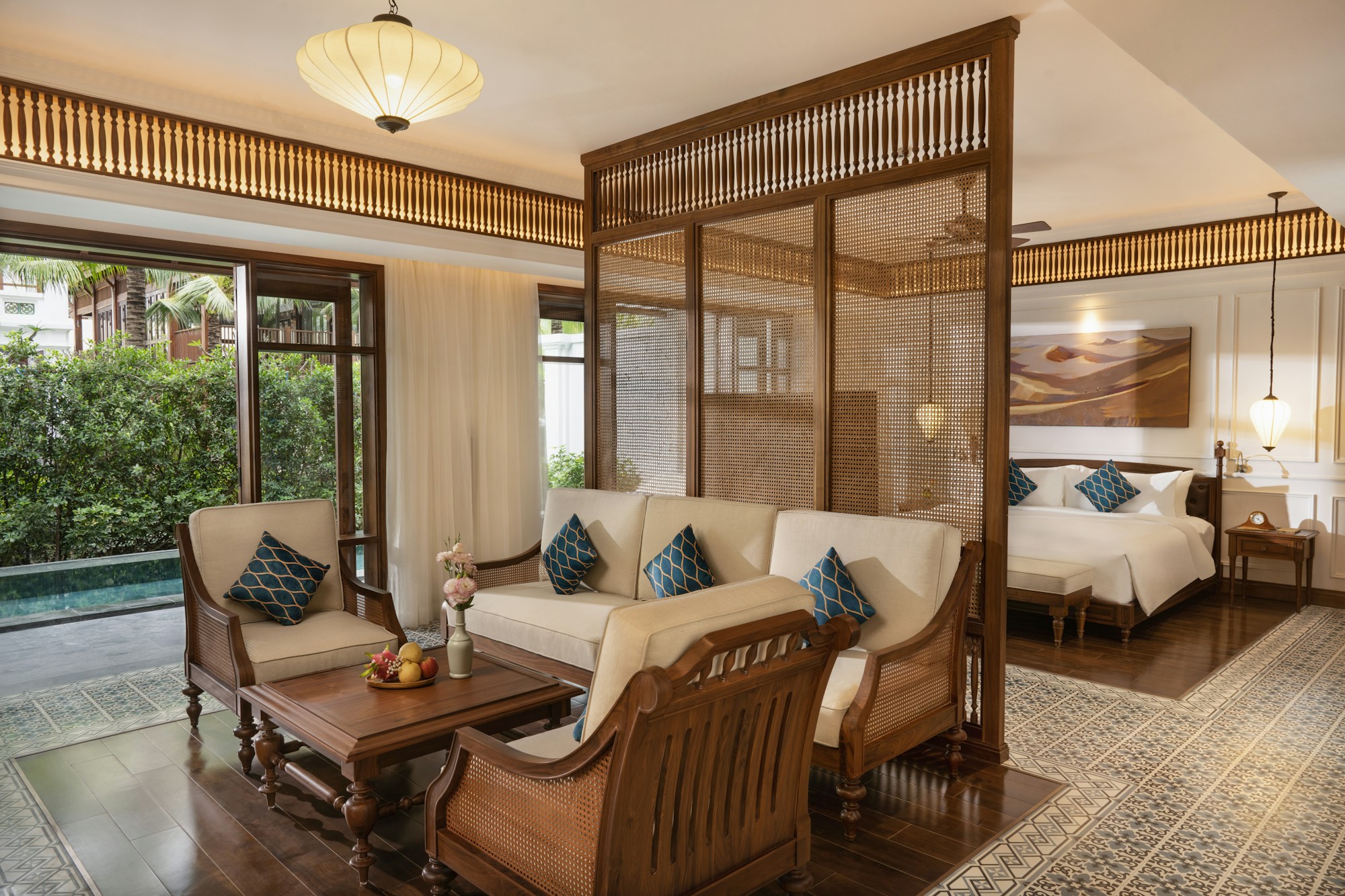 Private Pool Suite