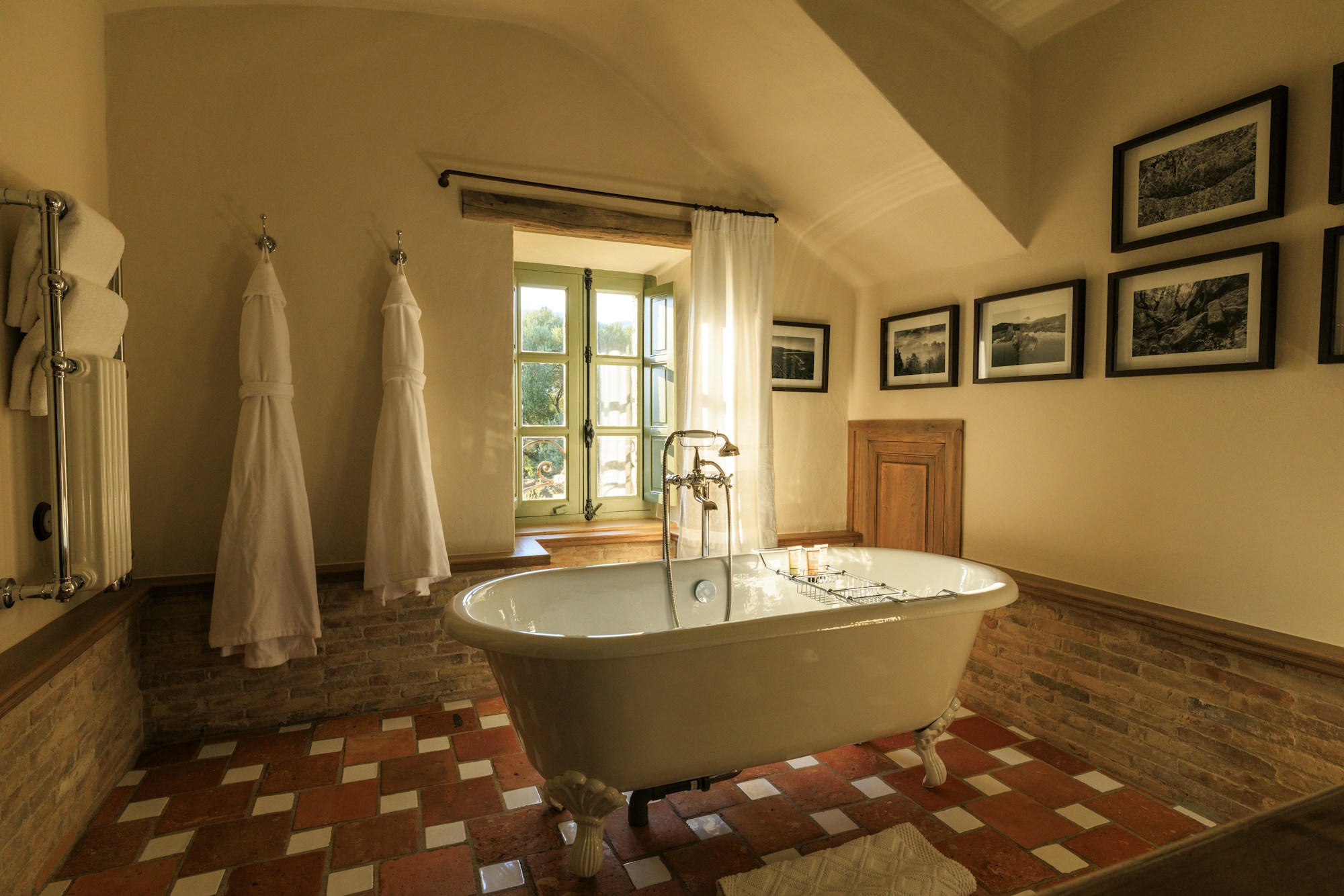 Limone - Bathroom