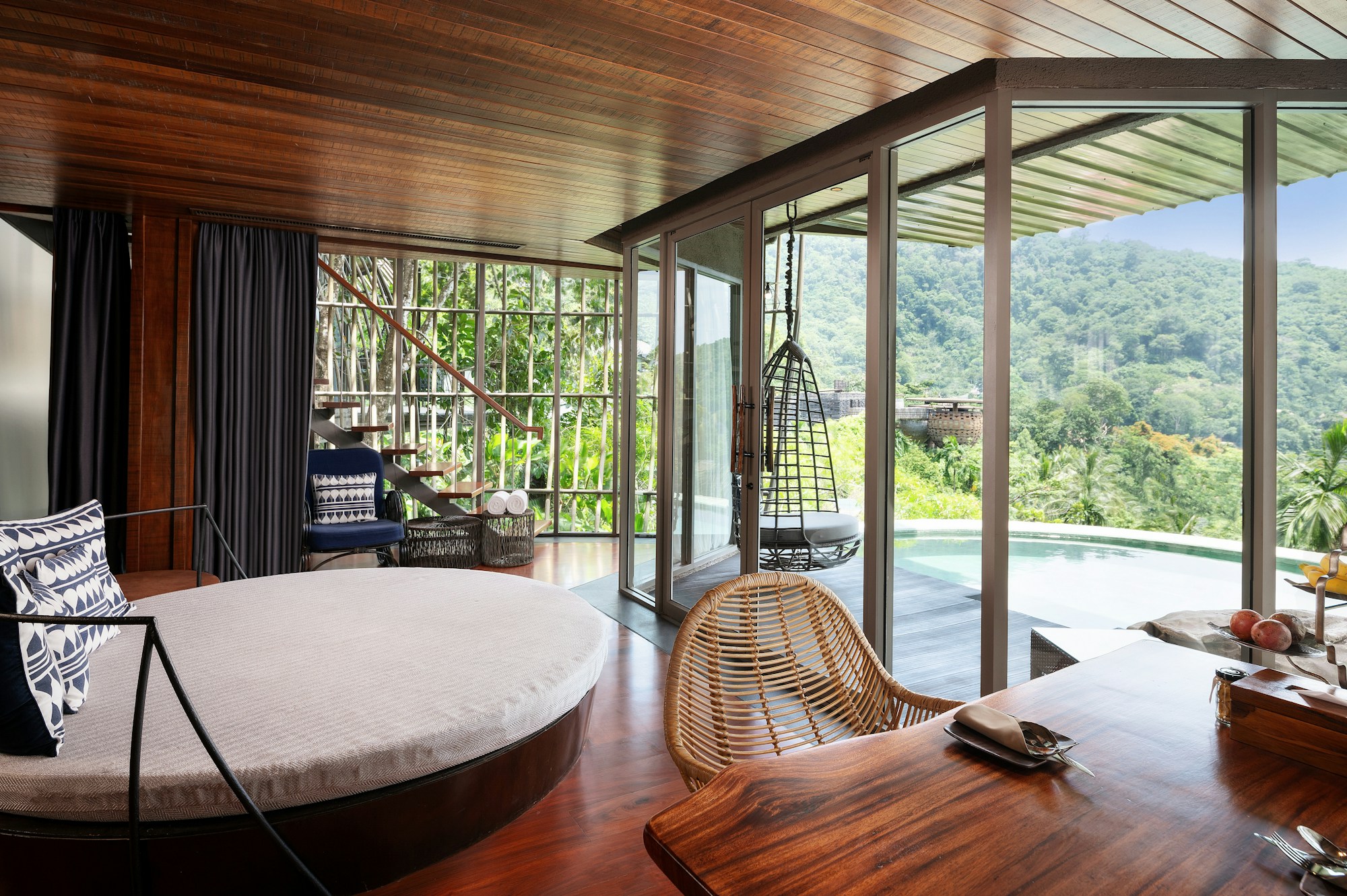 Tree Pool House - Living Area