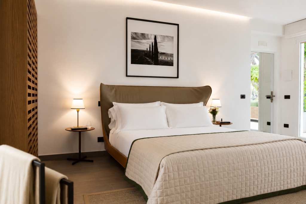 Spa Suite - Terrace with Sea View - Bedroom