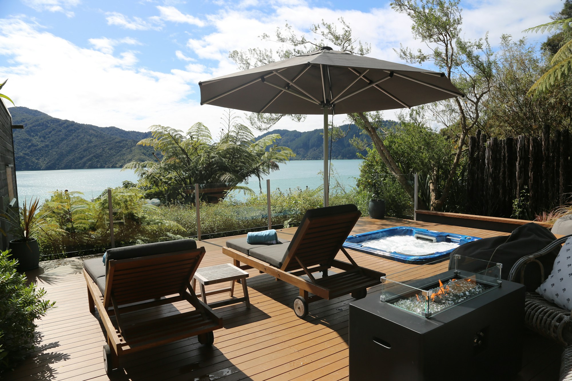 Jacuzzi