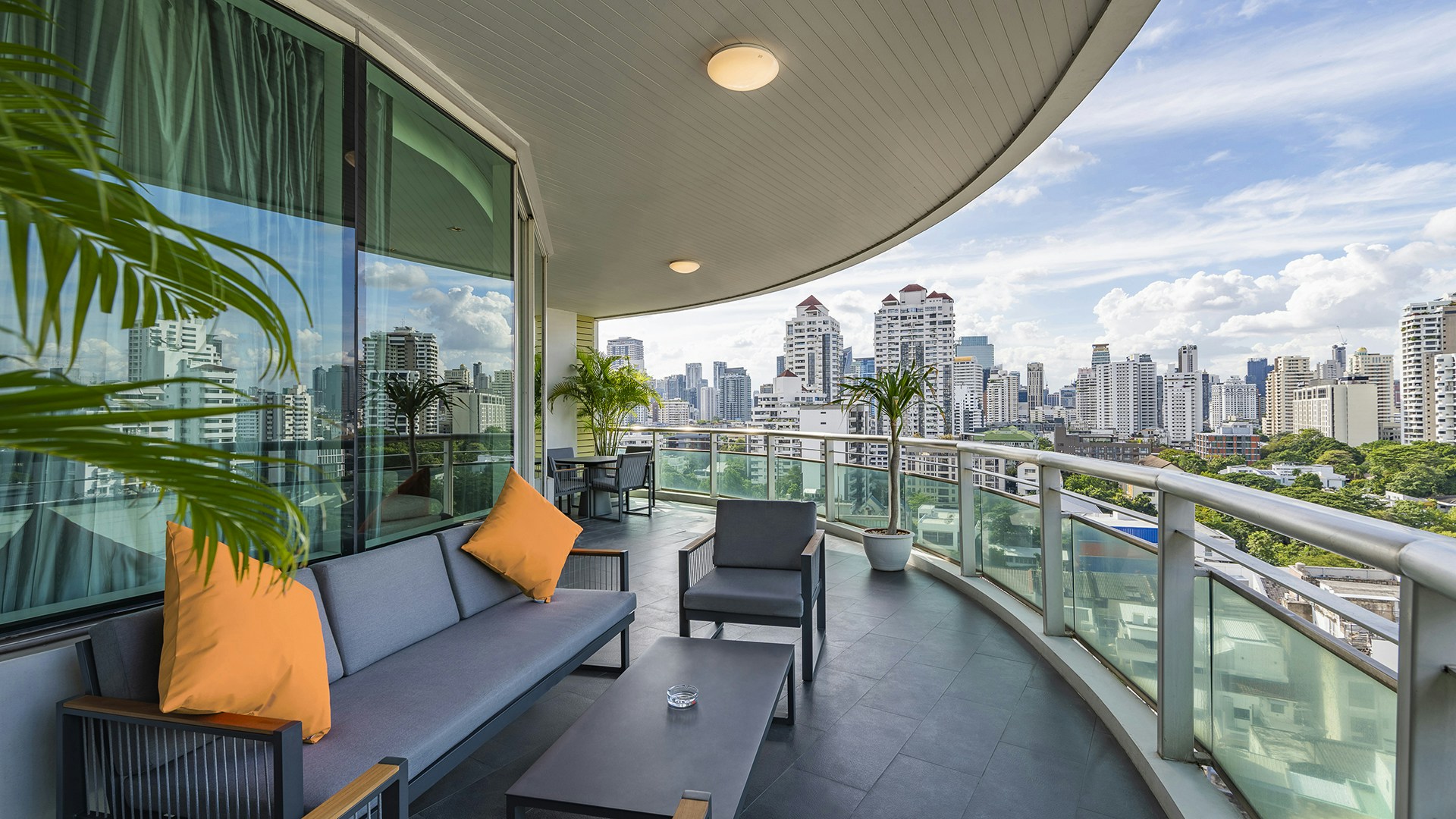 Family Terrace Suite - Terrace