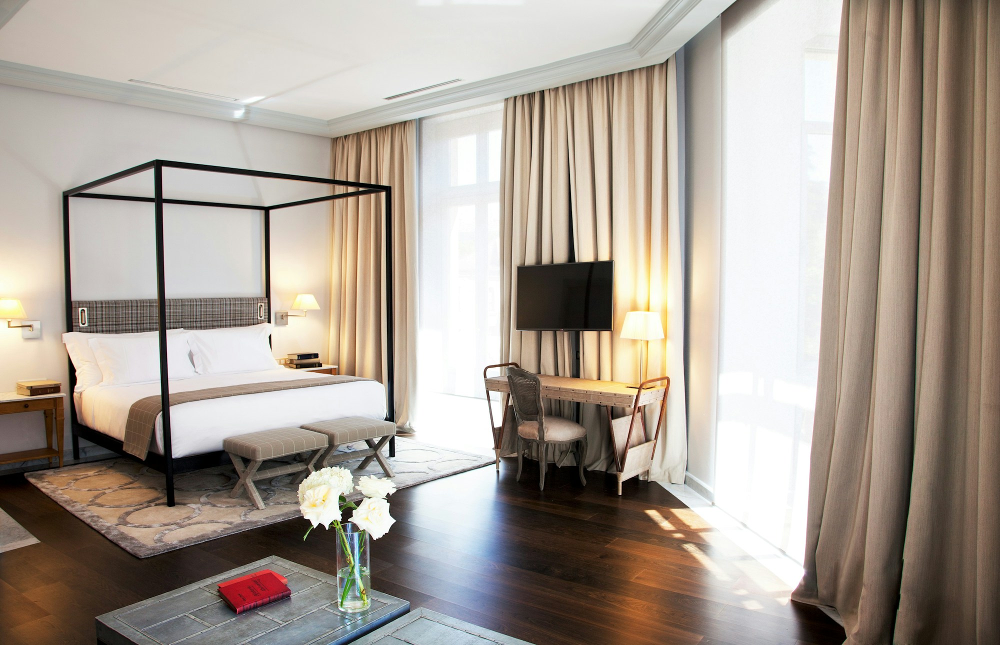 Family Room - Bedroom