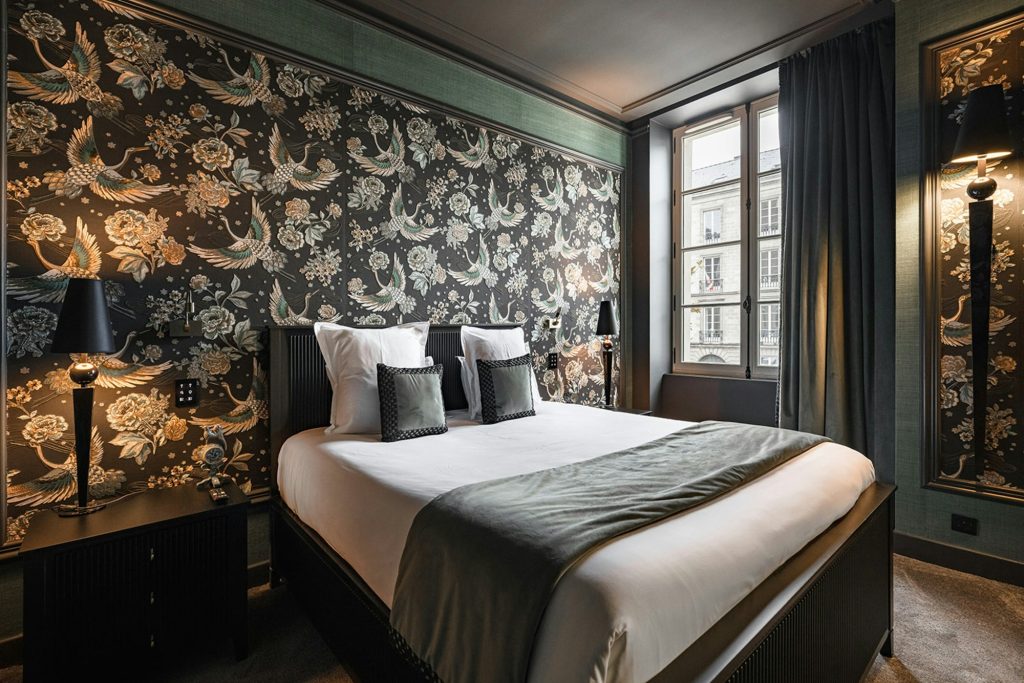 L'Envolée des Grues Sacrées - Bedroom
