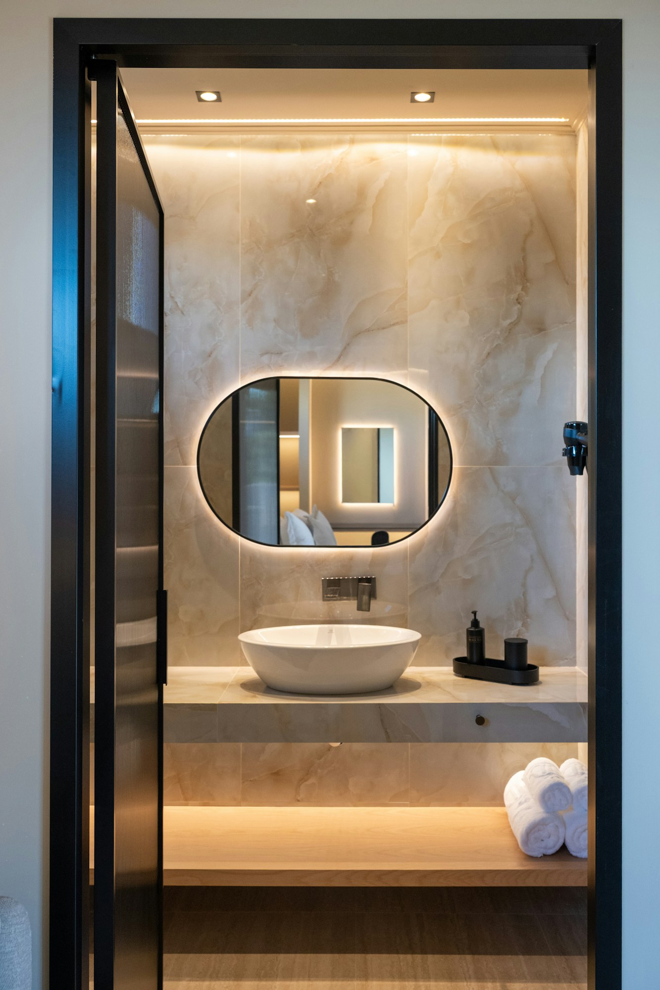 Royal Villa - Bathroom