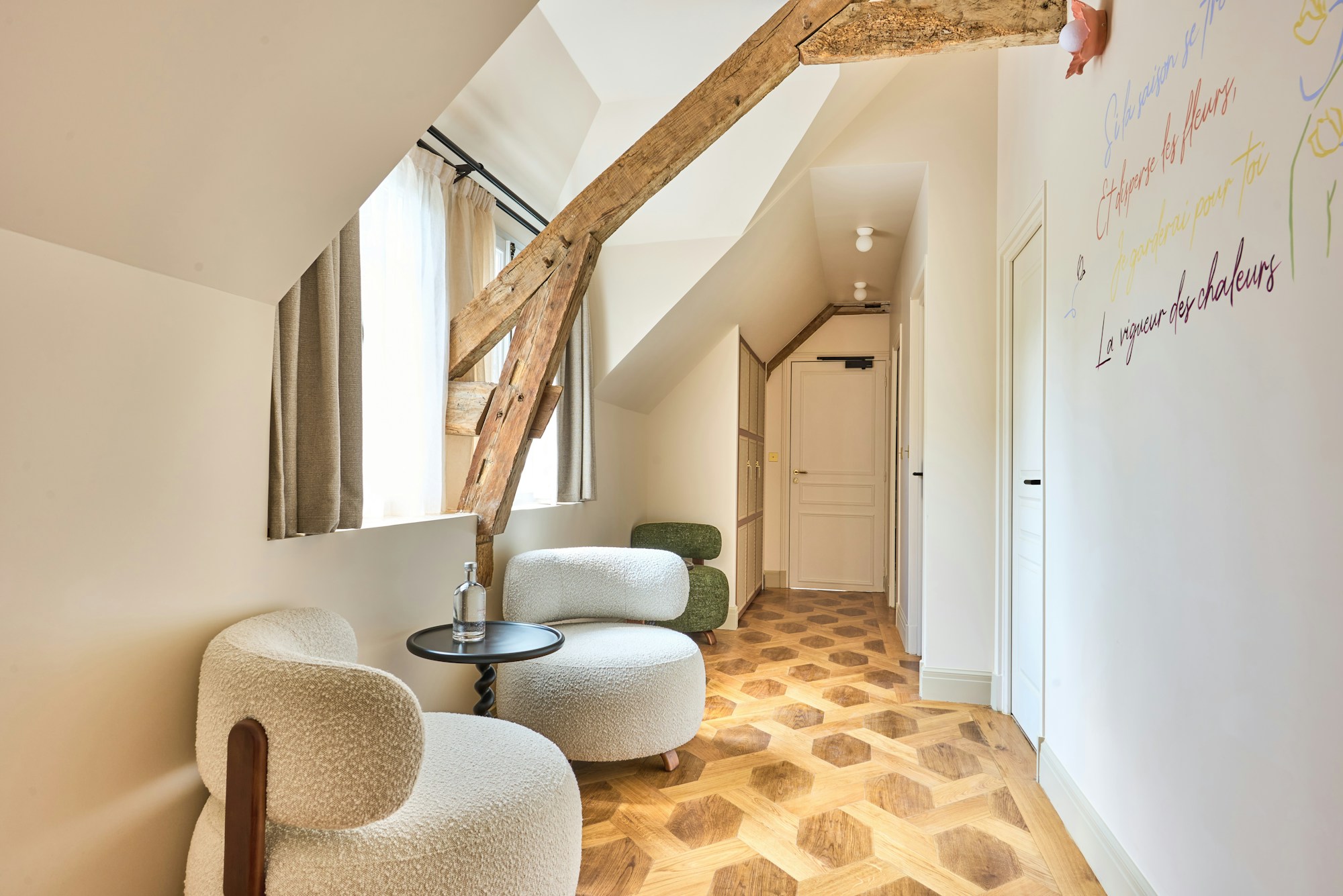 Suite Lyrique - Living Area
