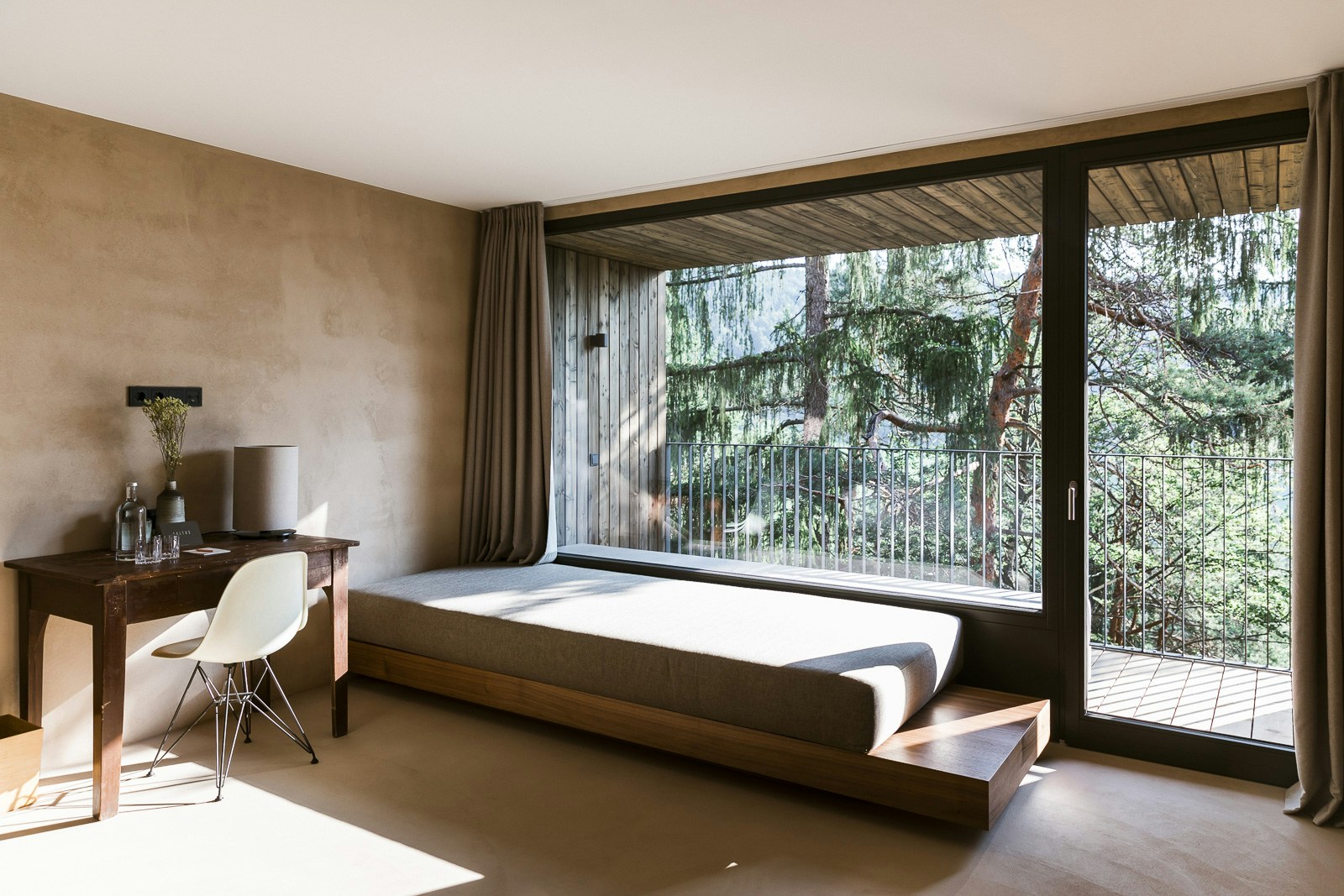 Forest Loggia Family - Bedroom