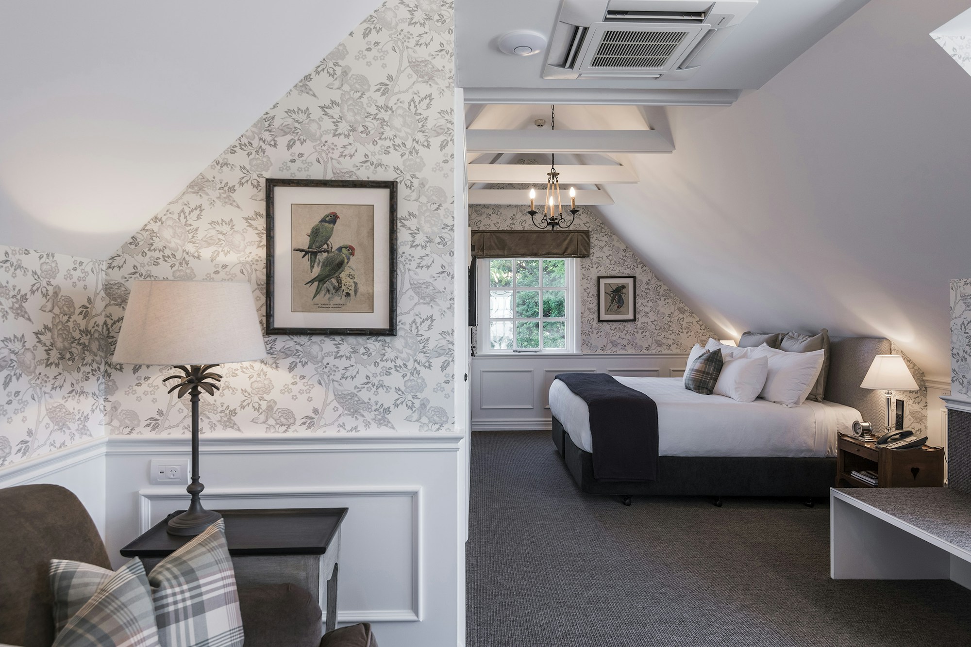 The Residence - Garden Loft