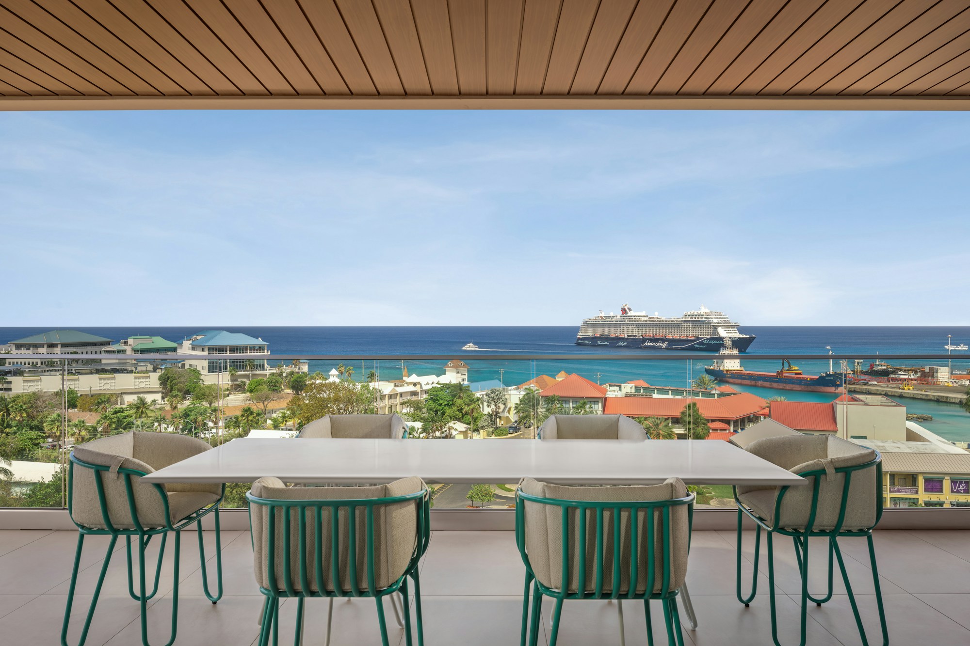 Aurora Sky Suite - Port and Sea View Balcony