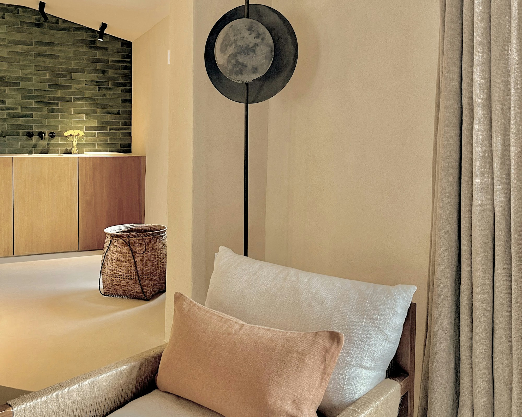 Suite de l'Artiste - Living Area