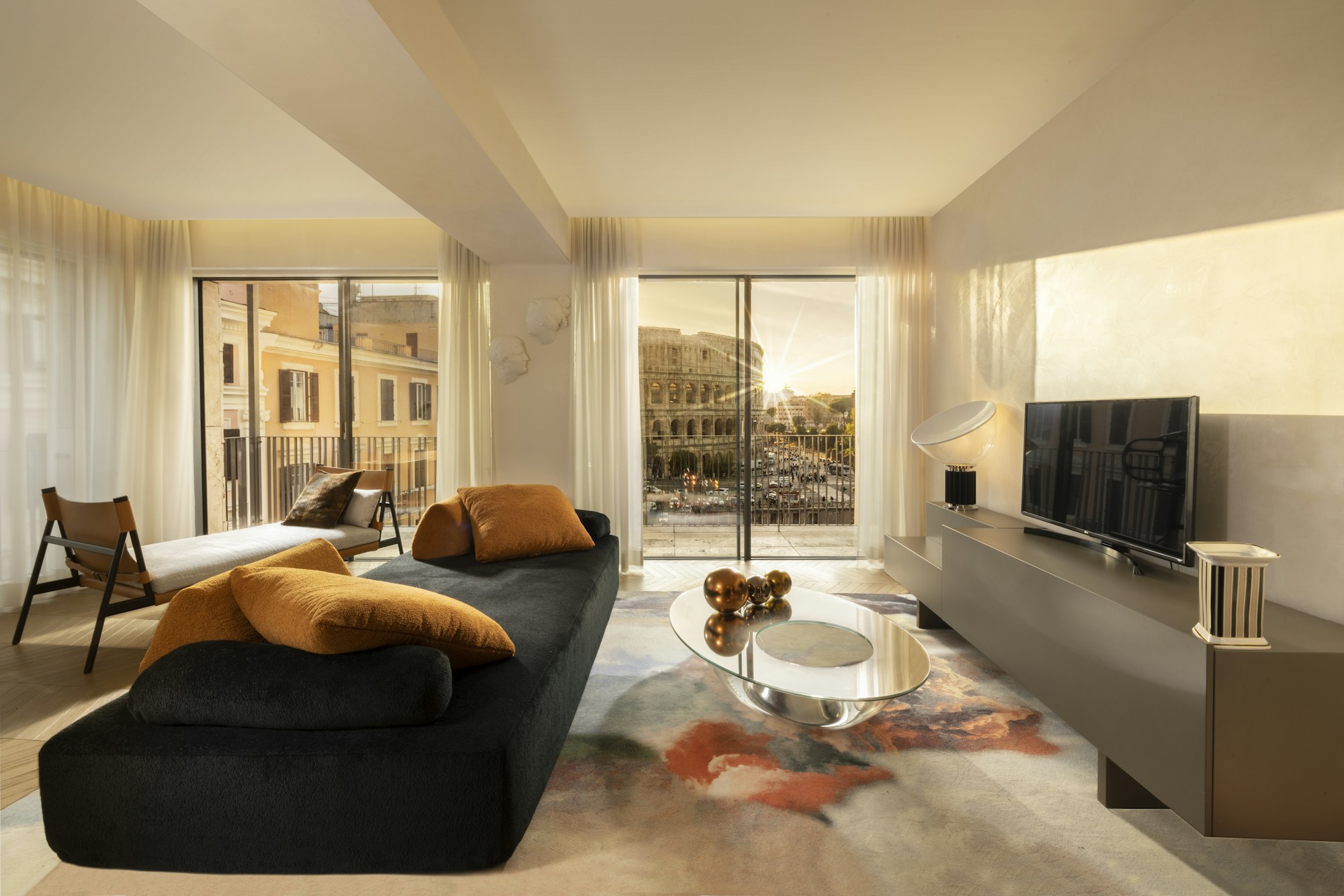 Grand View Penthouse Suite - Living Area