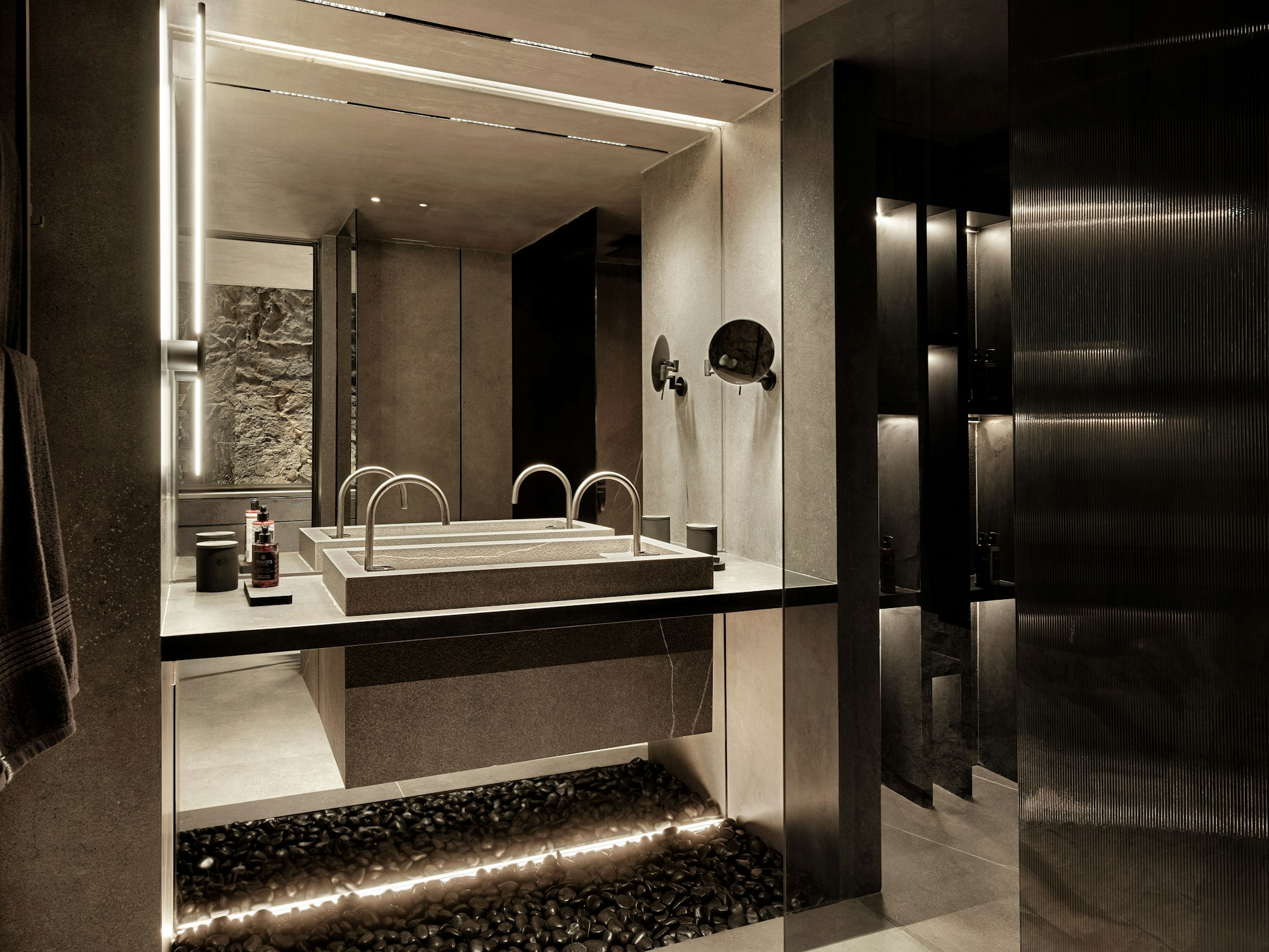 The Atrium - Bathroom