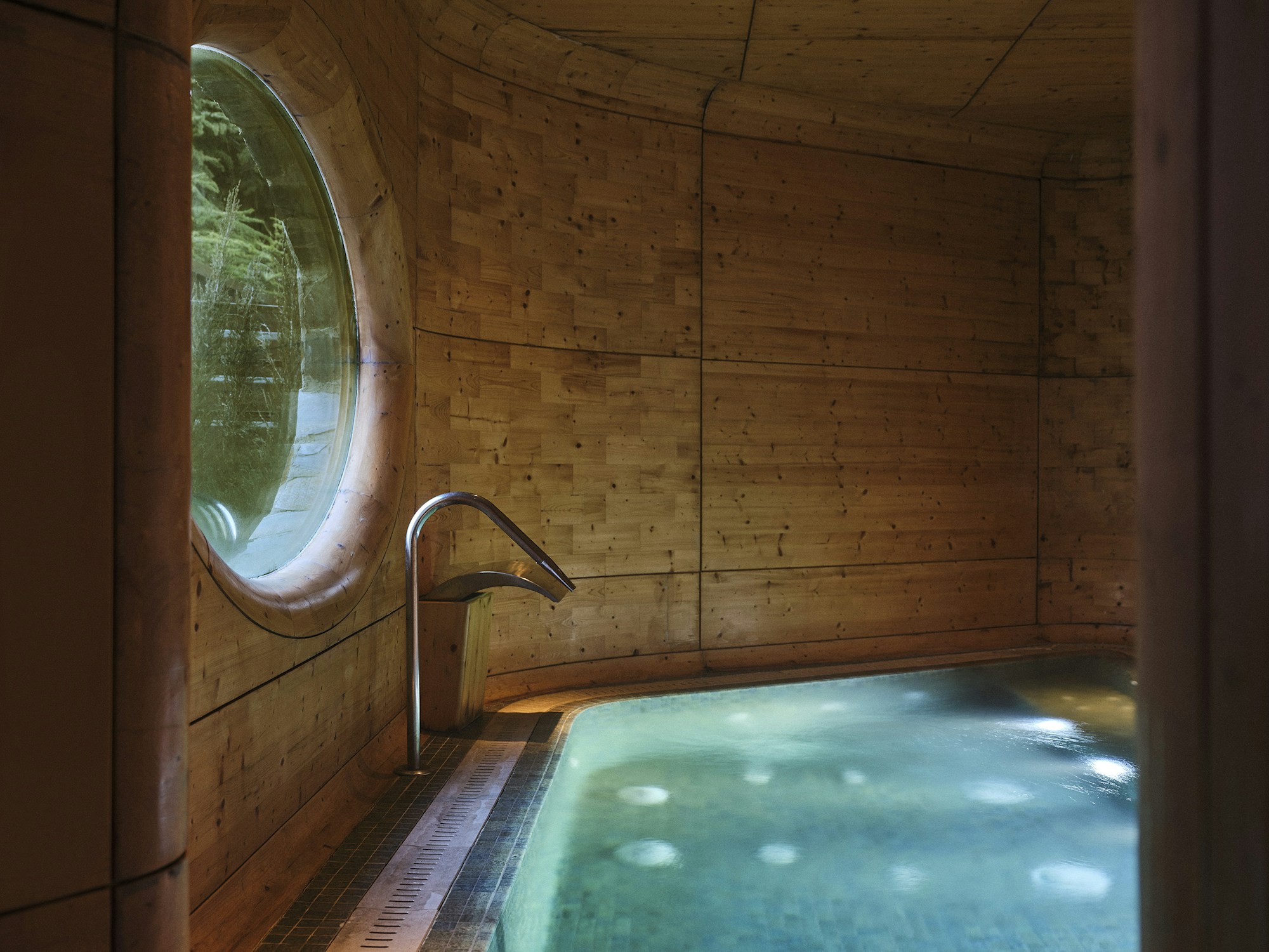 Spa - Hot Tub