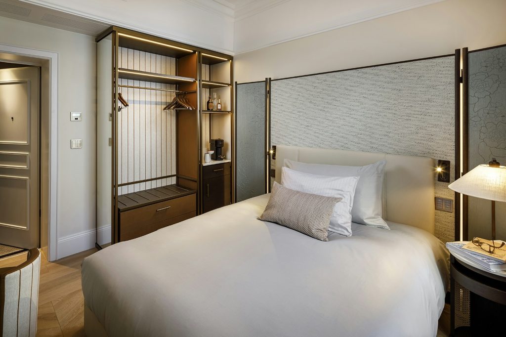 Ambassador Classic - Bedroom