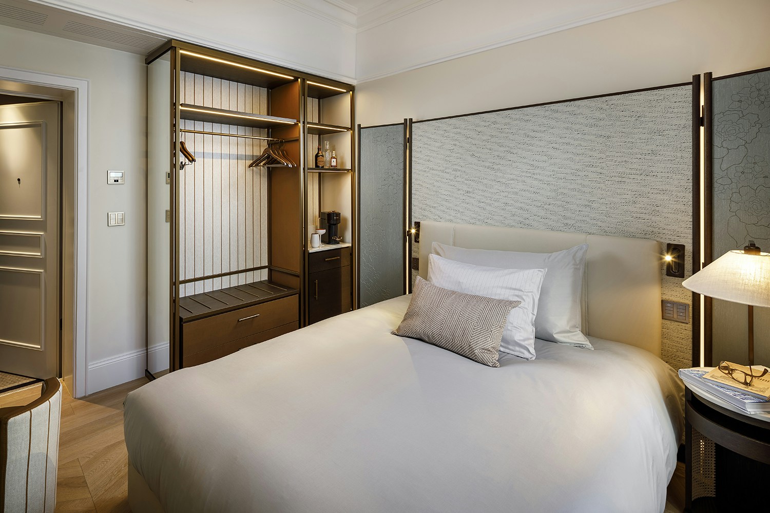 Ambassador Classic - Bedroom