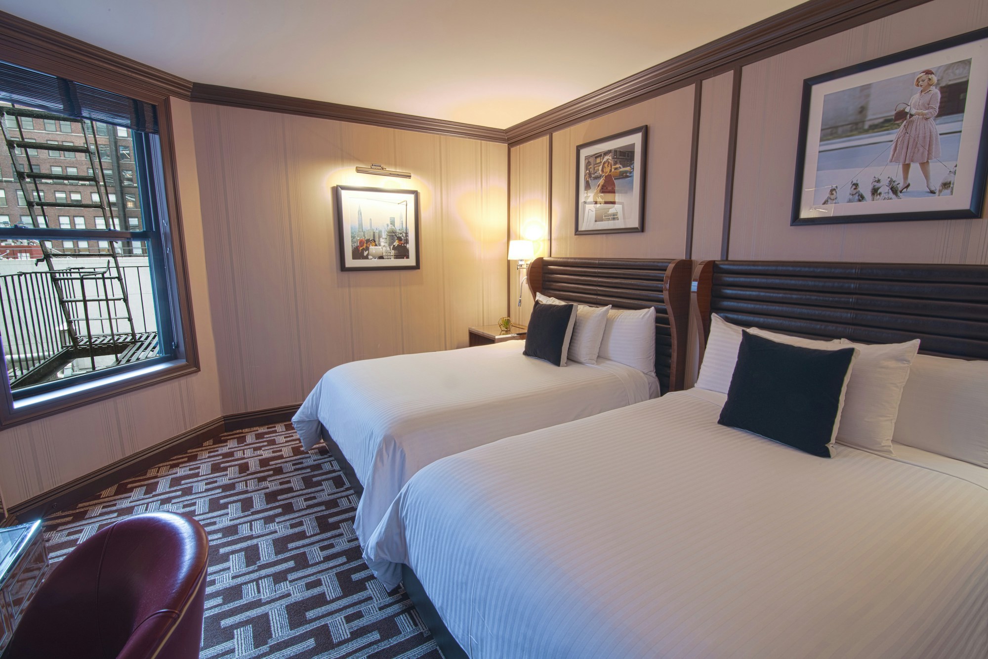 Deluxe Double Bedded - Bedroom