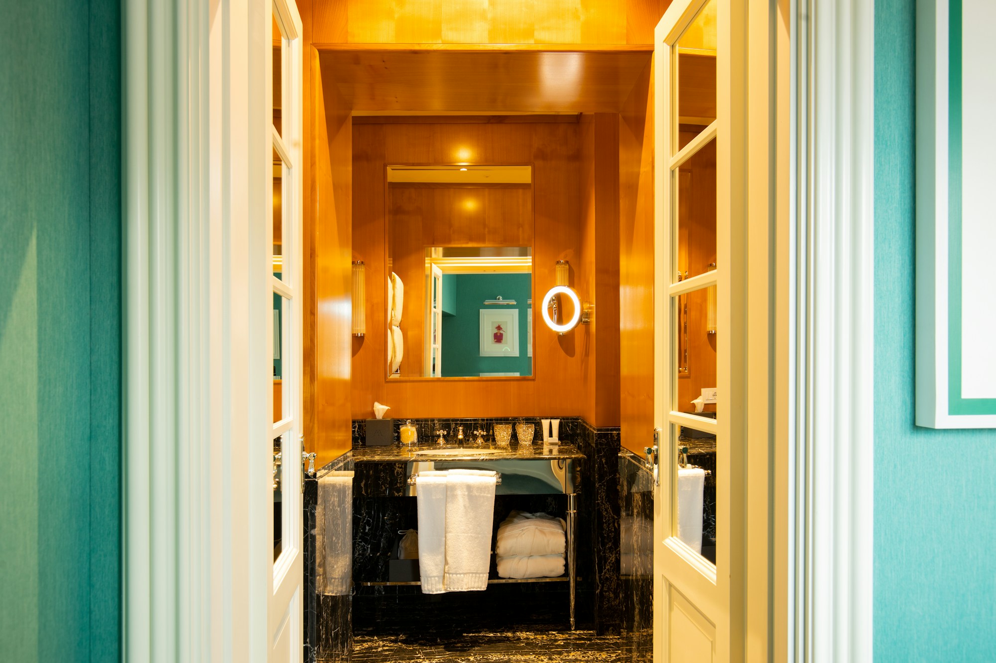 Donizetti Suite - Bagno Marmo nero