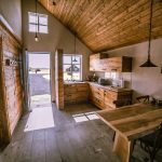 Torfhús - Kitchen & Dining Area