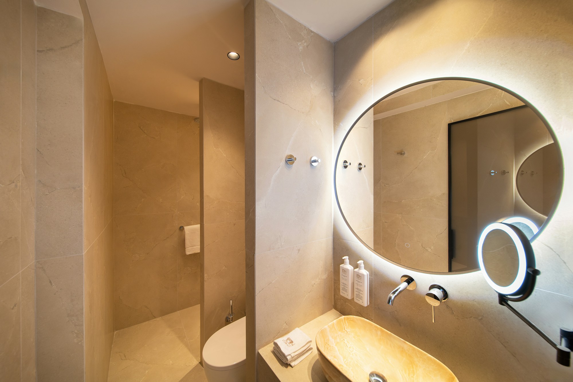 Superior Double - Bathroom