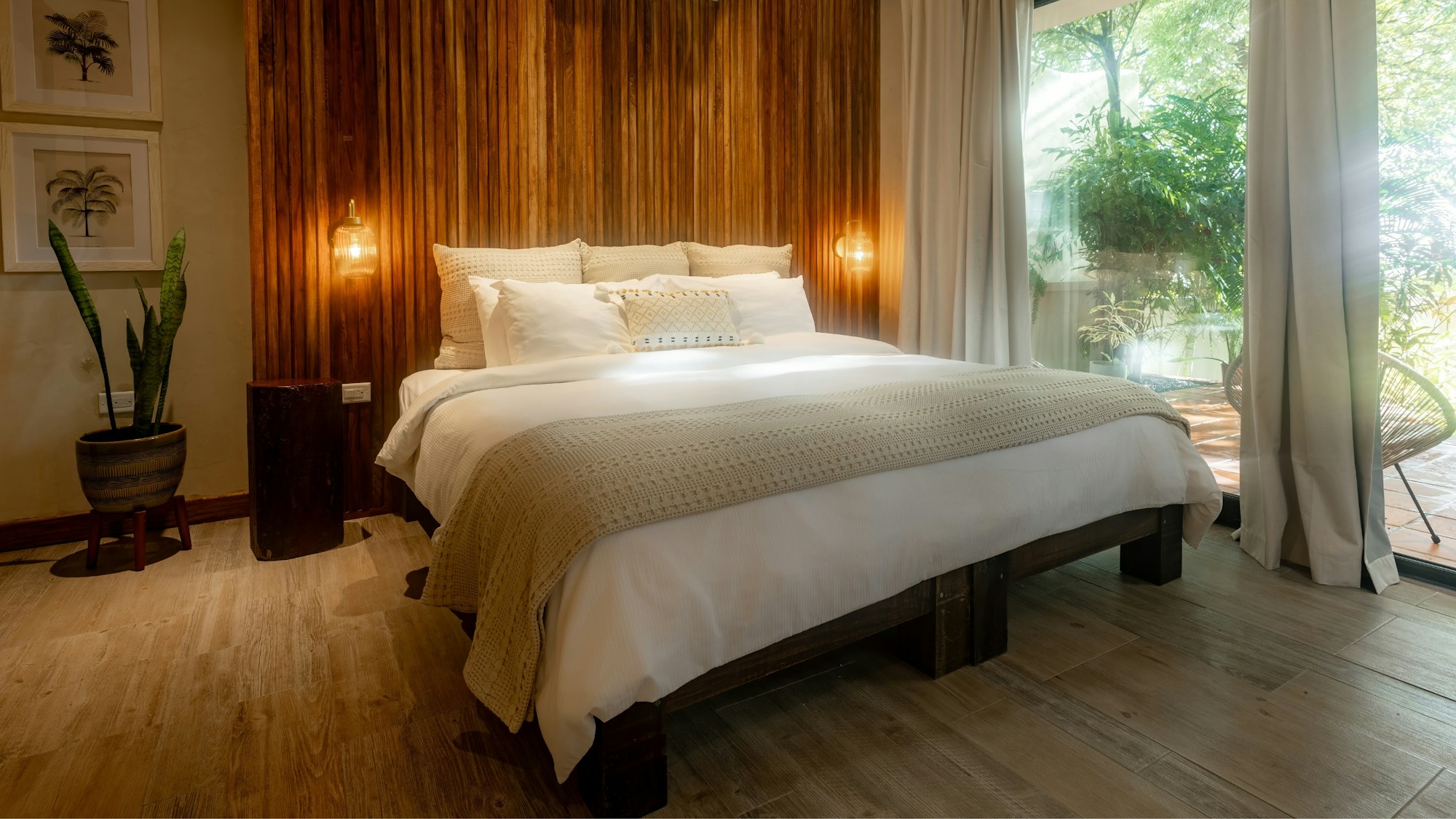 La Marea Oceanview Cabaña - Bedroom