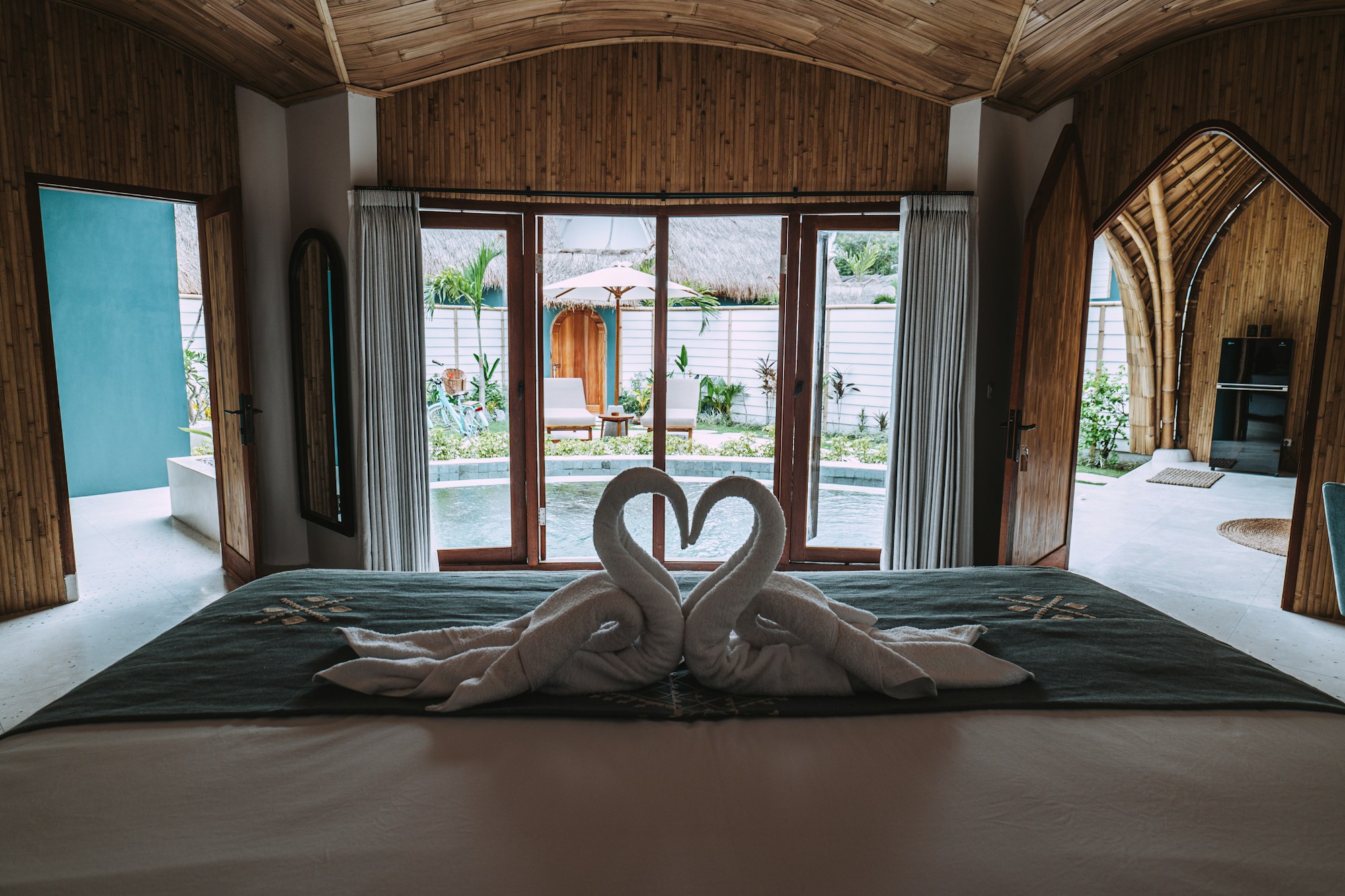 The Tide - Bedroom View
