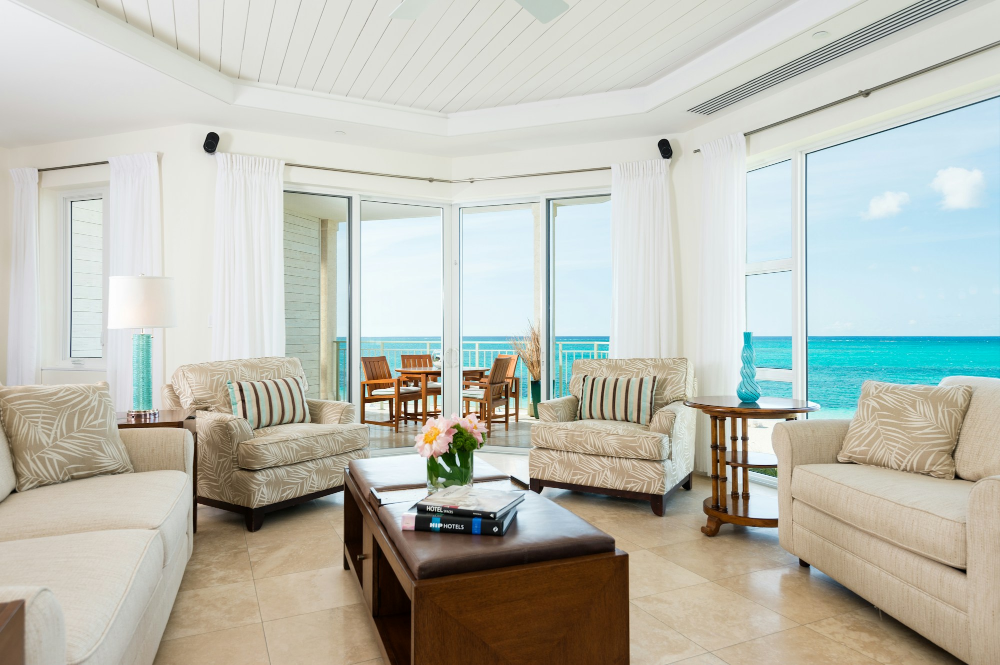 Ocean Front Luxury 3 Bedroom Suite - Living Area