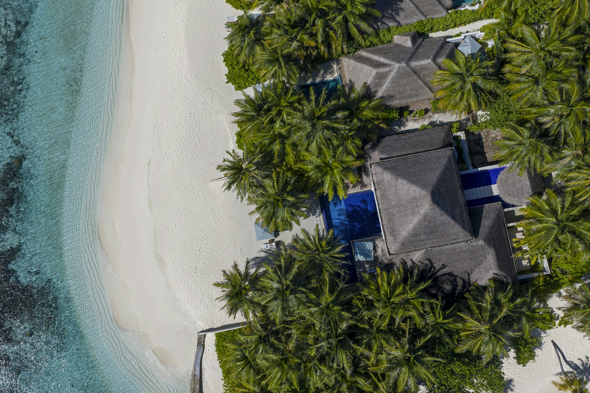 Three Bedroom Beach Pavilion with Pool - Private Beach Area