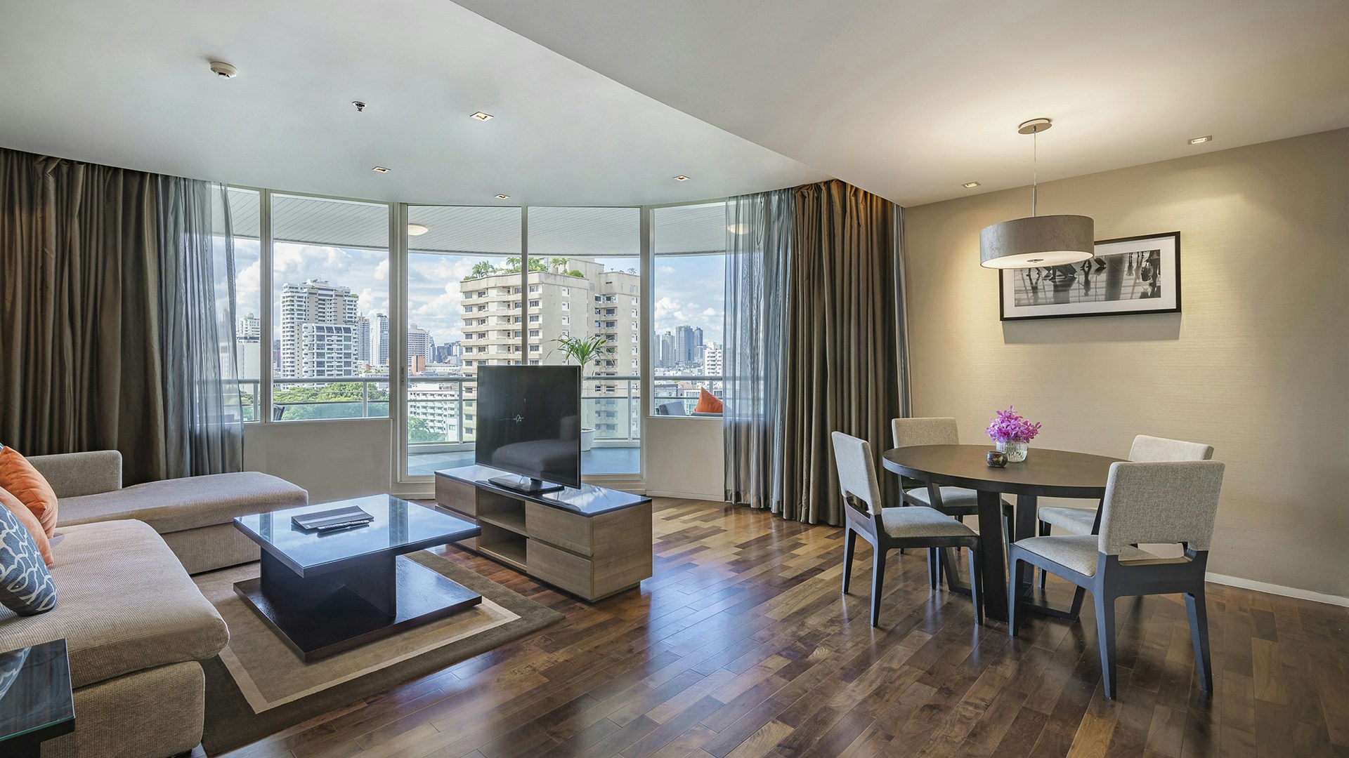 Family Terrace Suite - Living Area