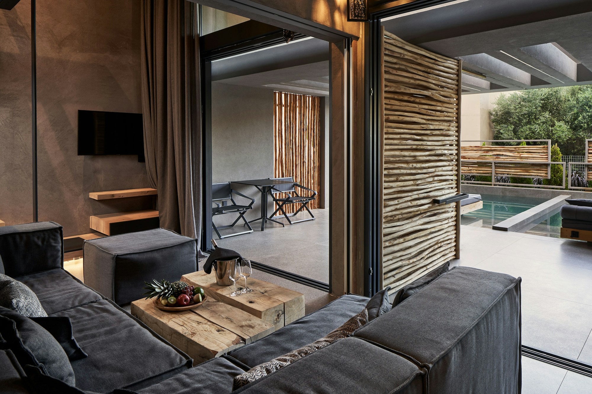 Signature Suite with Two Pools - Living Area