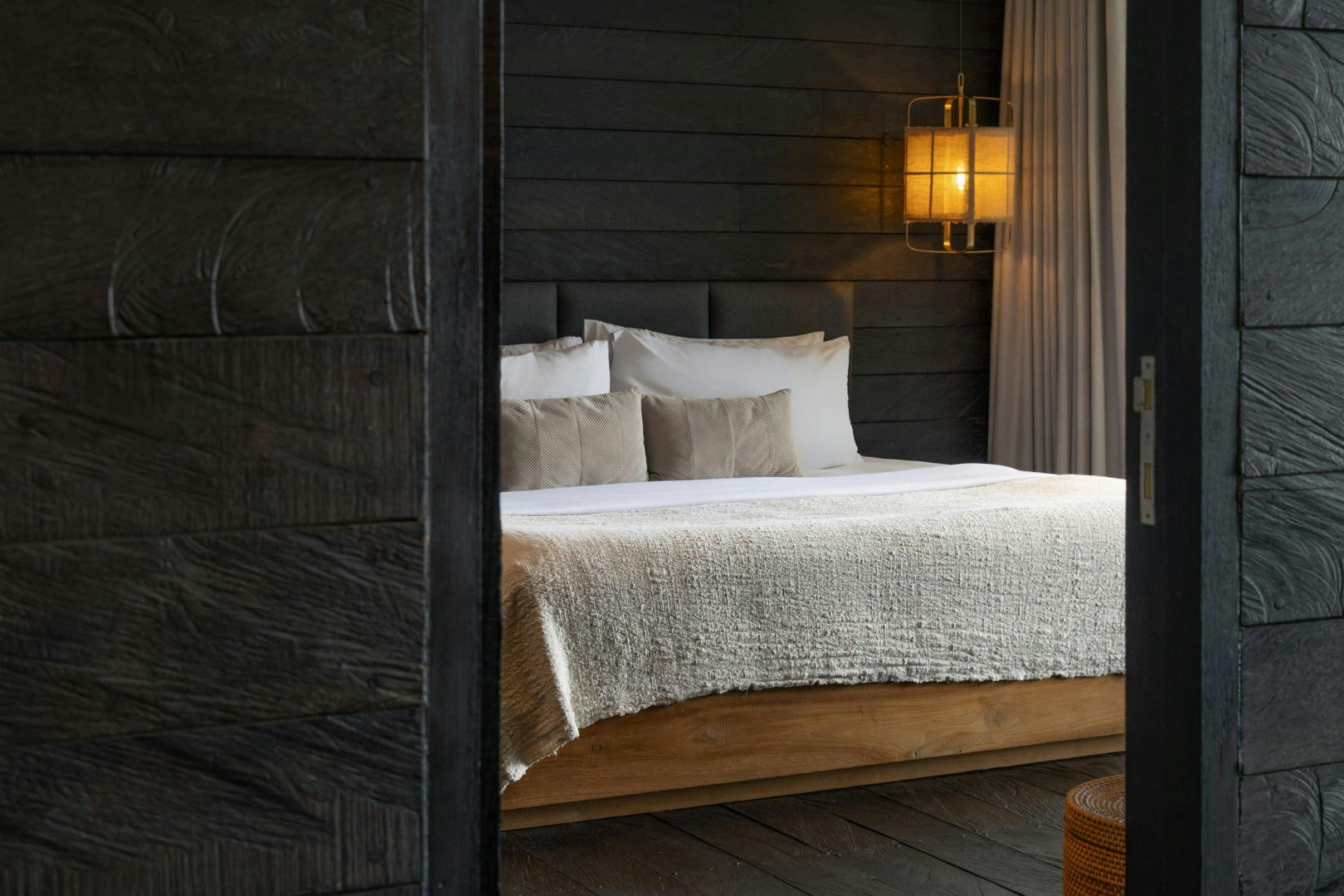 Premium 2-Bedroom Suite Cabin - Bedroom