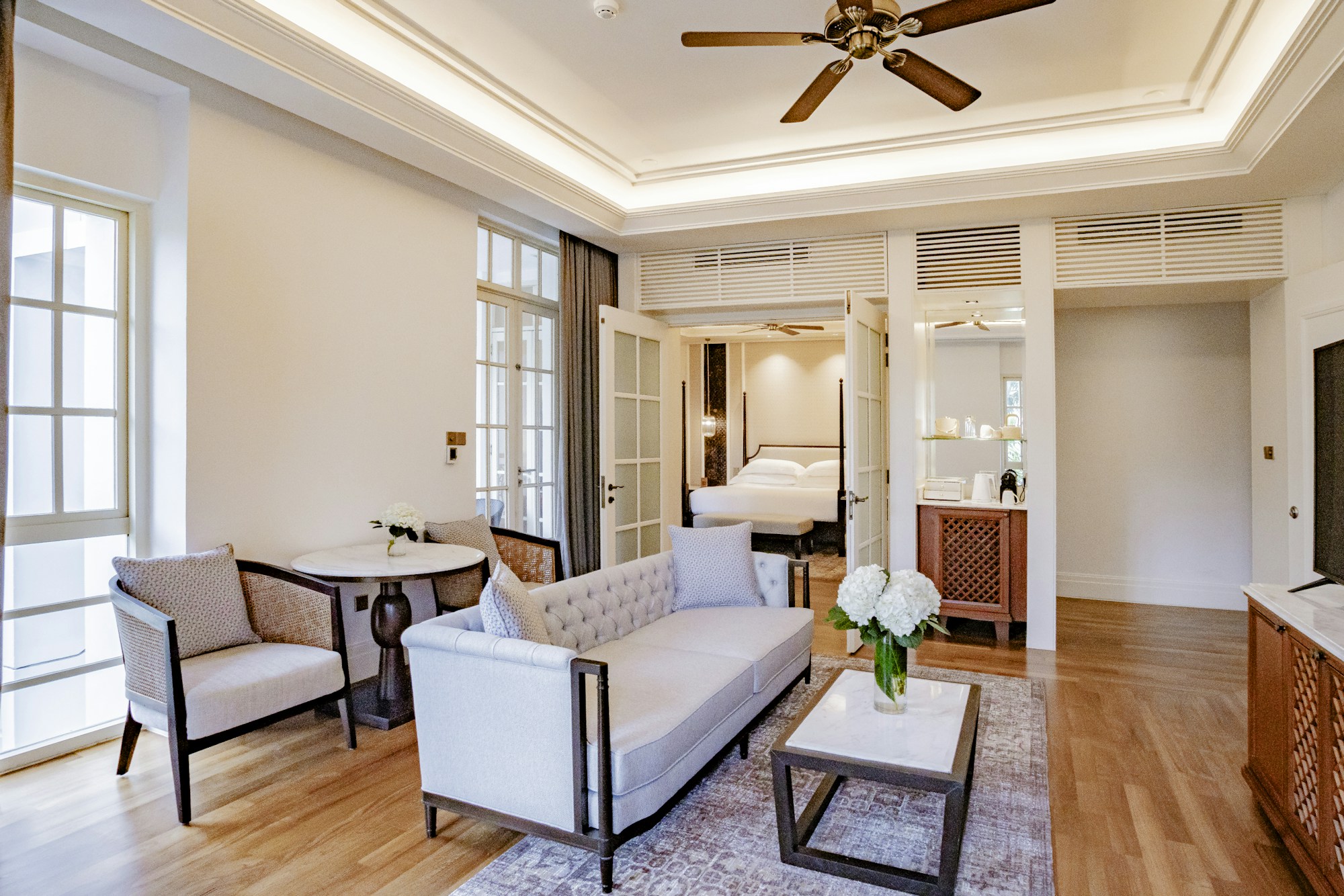 New Merchant 2-Bedroom Suite - 1 King and 1 Twin Bed