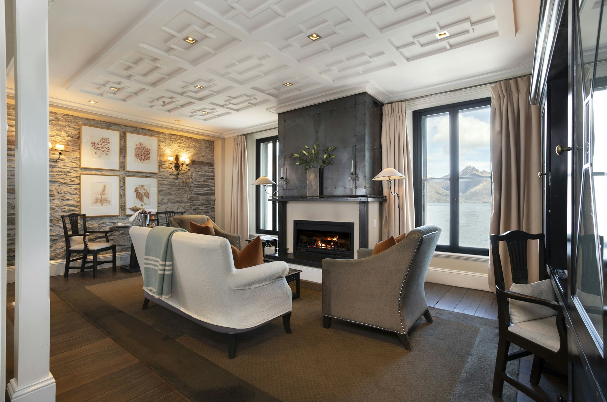 Eichardt's Lake View