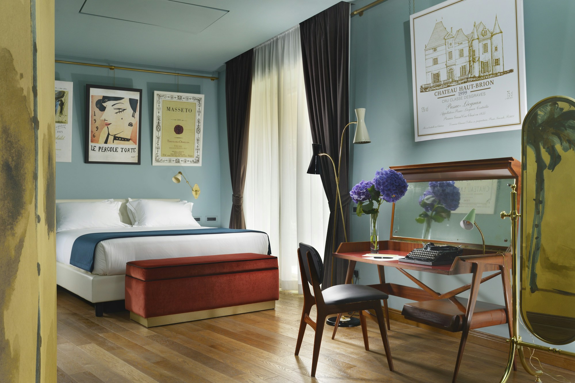 HDRDeluxe Suite with Terrace