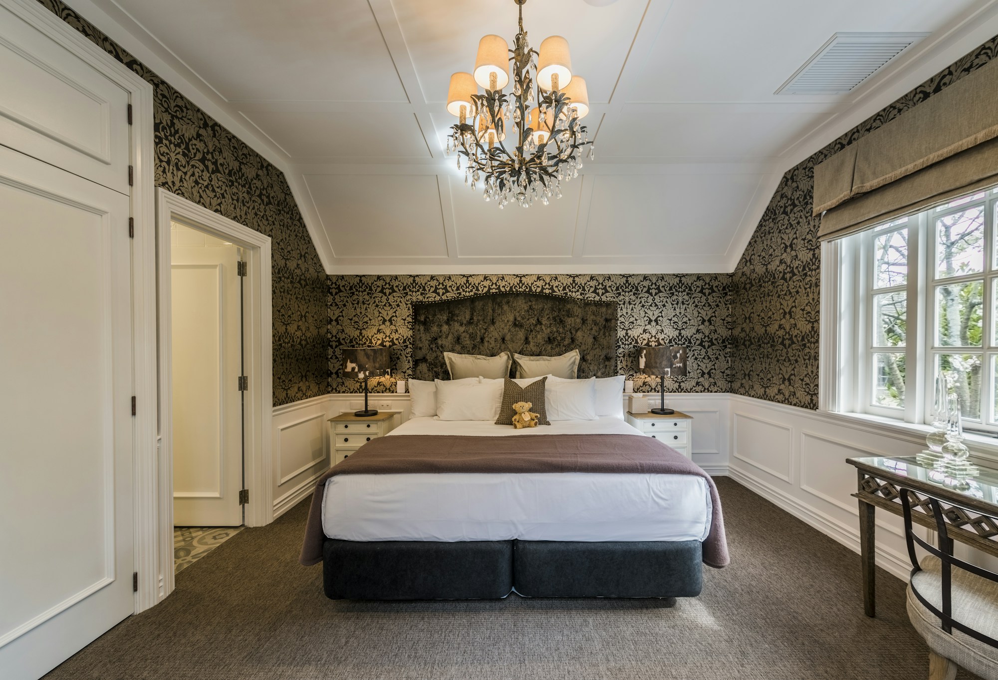Hennessey Room