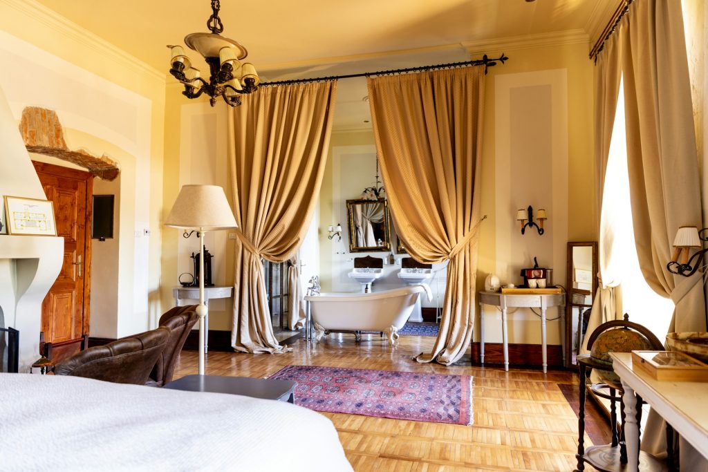 New Castle Junior Suite - Bedroom