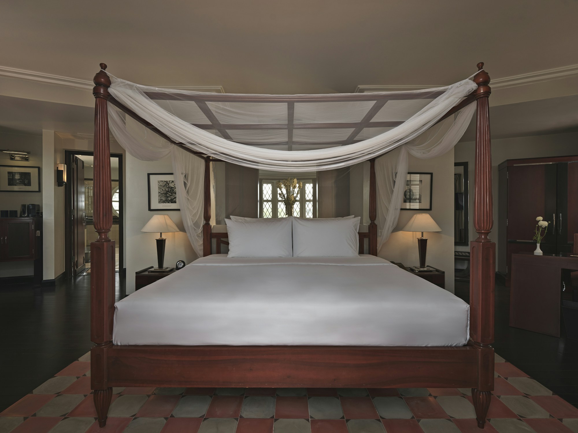 Resident Suite - Bedroom