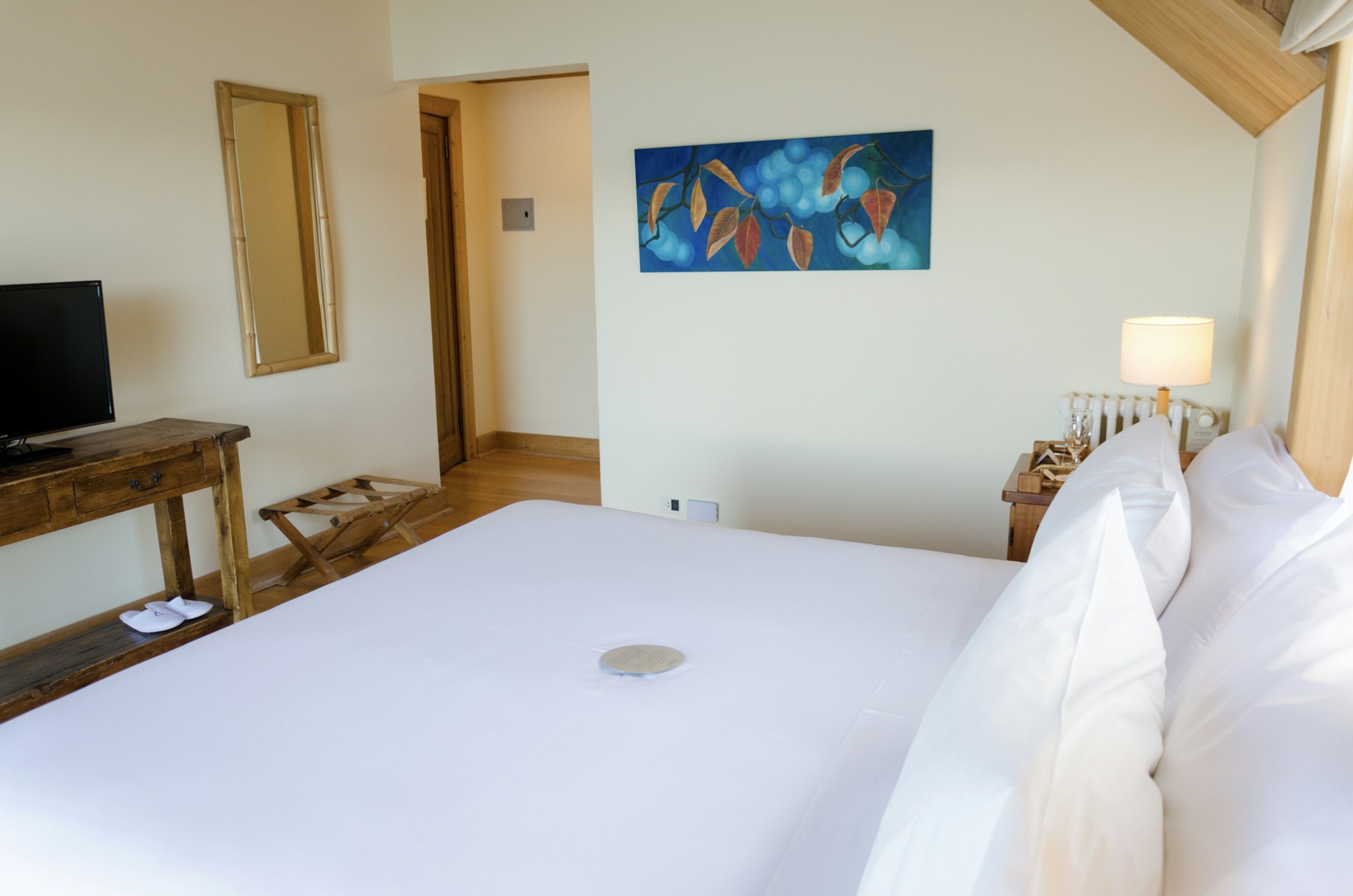 Lago Room - Bedroom