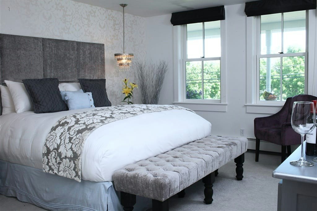 New Amsterdam Suite - Bedroom