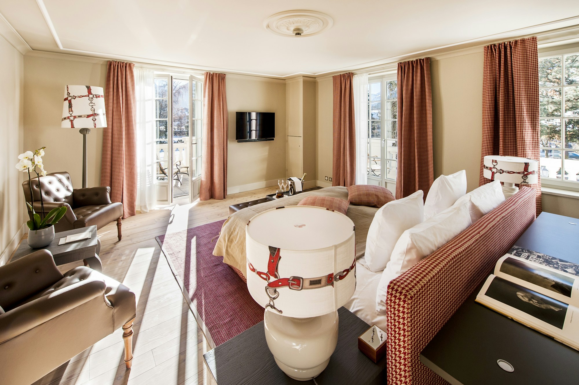 Deluxe Chic Room - Bedroom