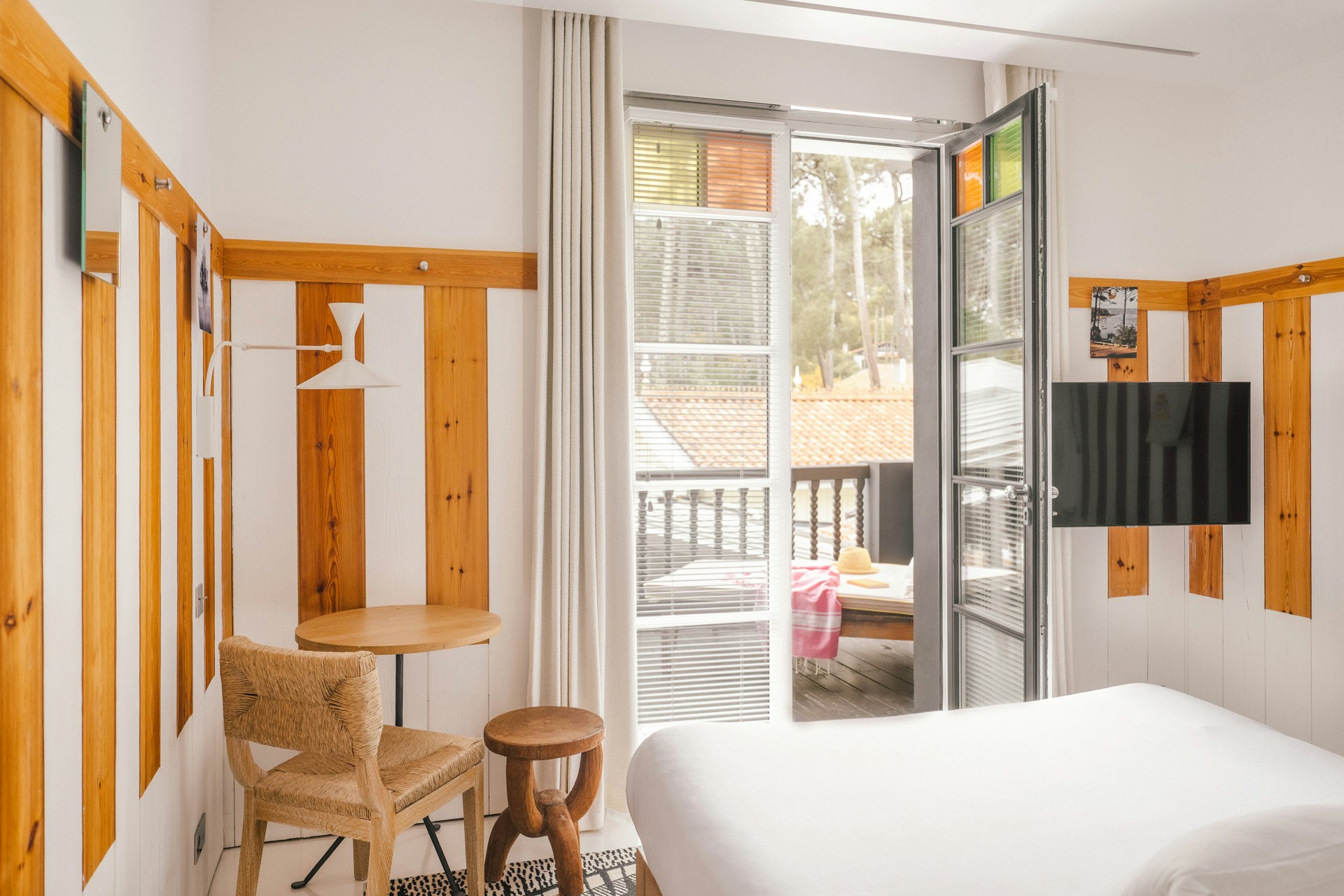 Deluxe Terrace Room - Bedroom