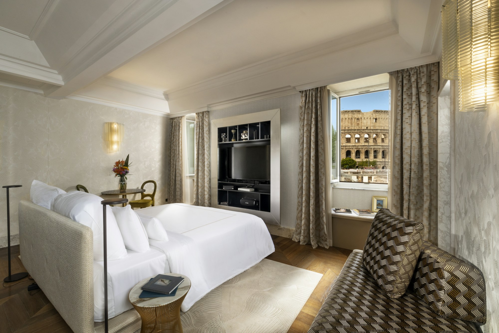 Ludus Suite - Bedroom
